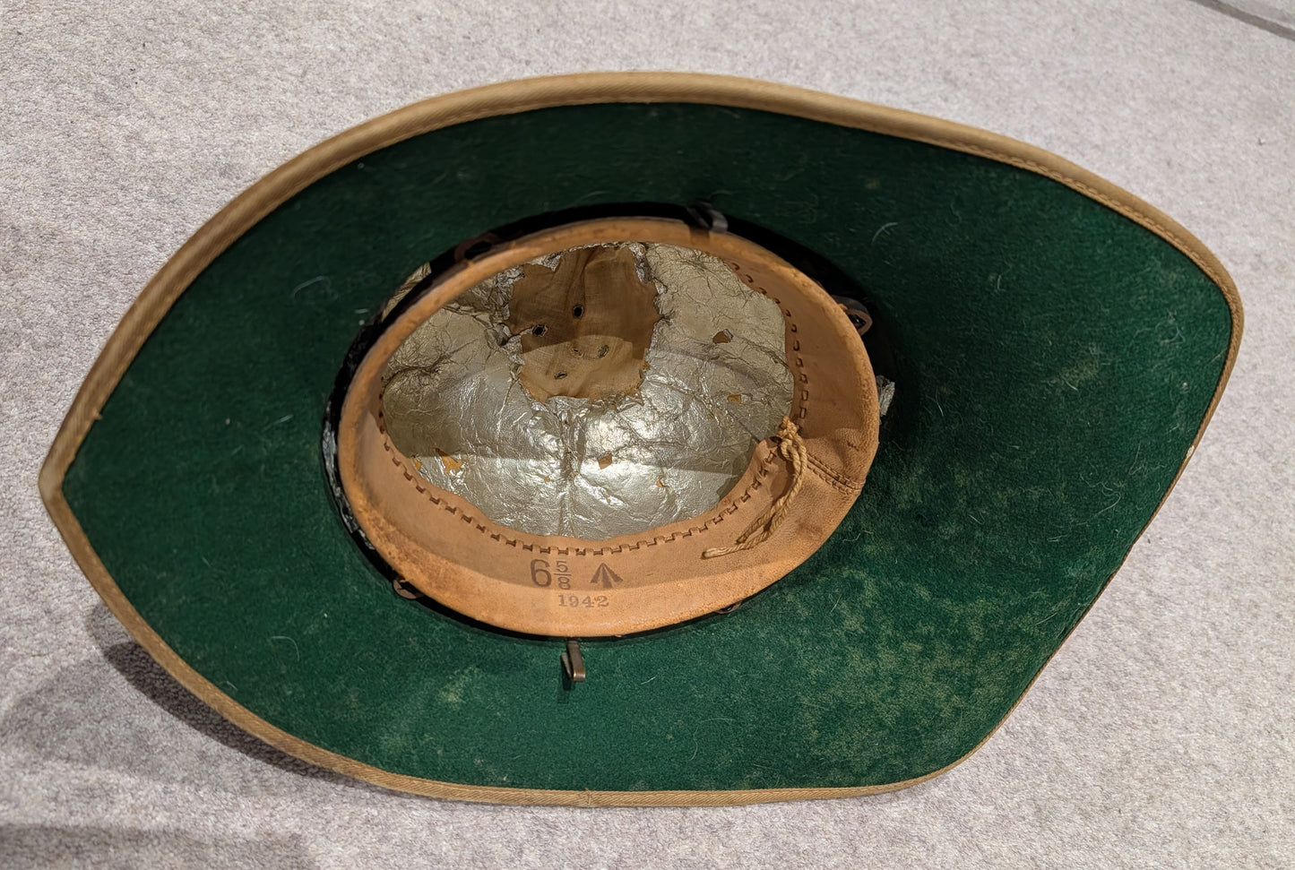 WW2 British Army Indian General Headquarters Pith Helmet Dated 1942