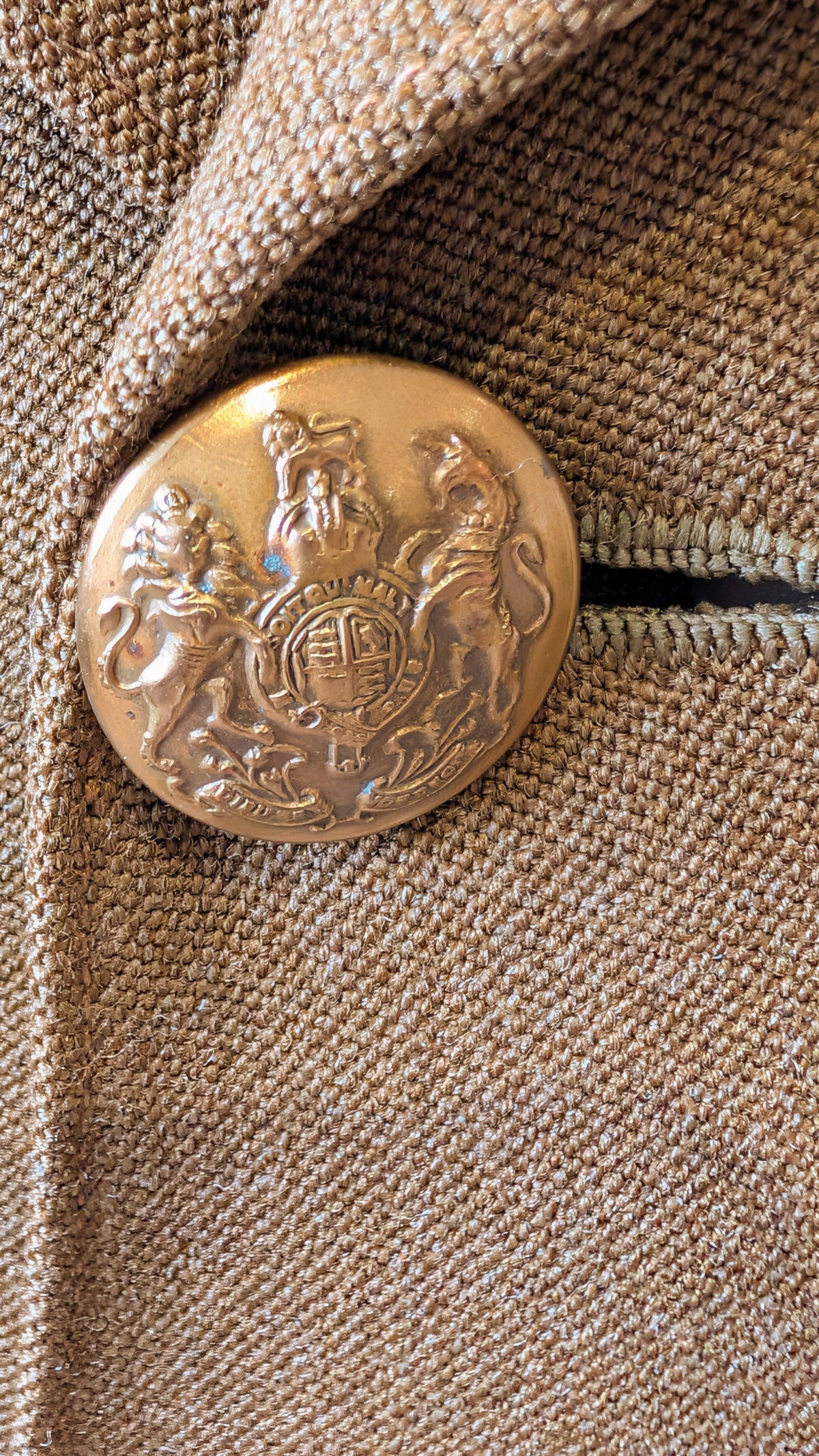 WW2 1942 British  Bedfordshire & Hertfordshire Regt Captain's Jacket