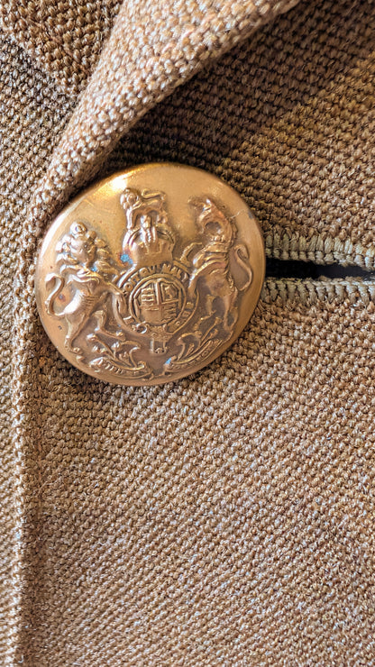 WW2 1942 British  Bedfordshire & Hertfordshire Regt Captain's Jacket