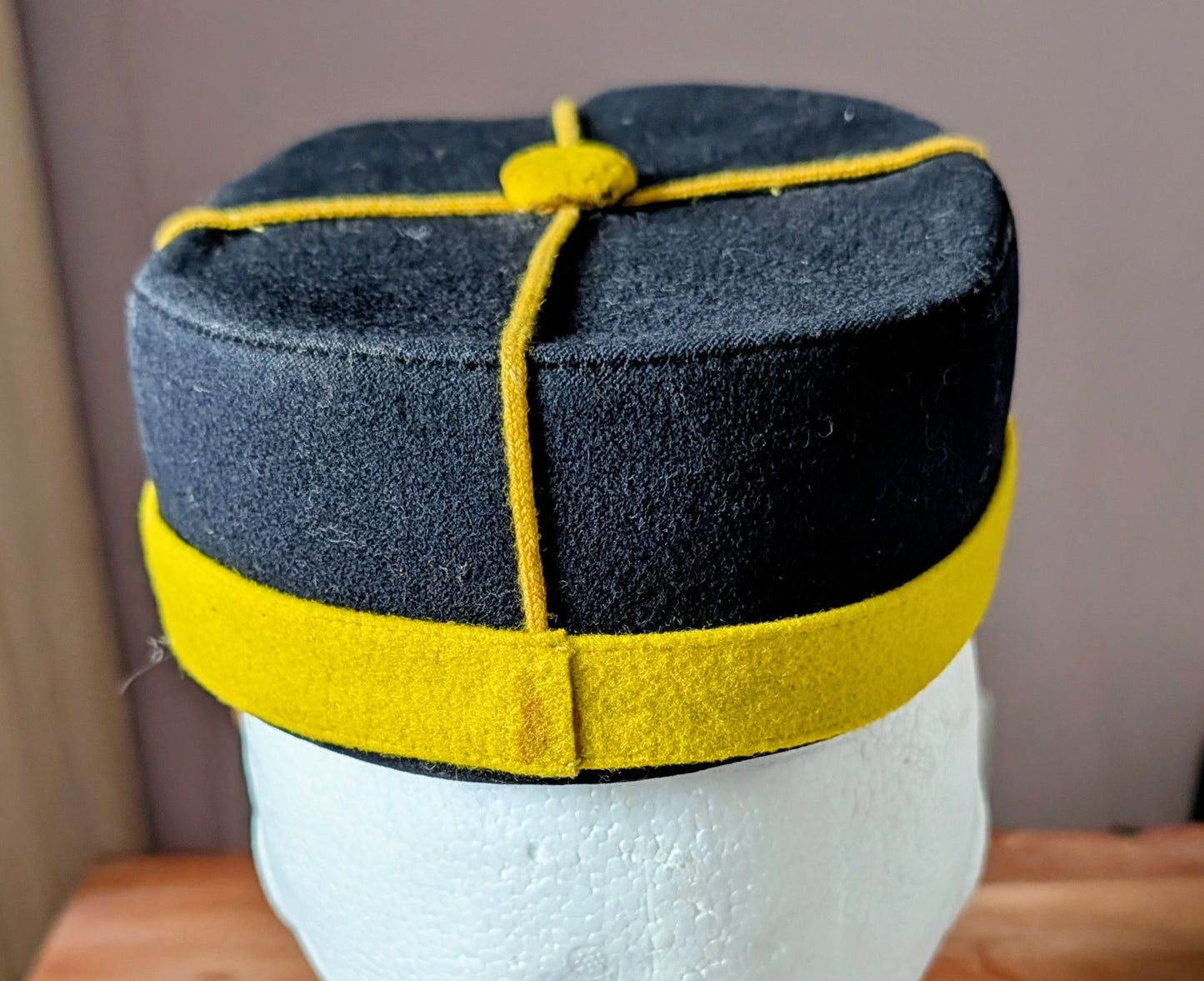 Fantastic Rare Victorian Lancers Other Ranks Pill Box hat & Chinstrap