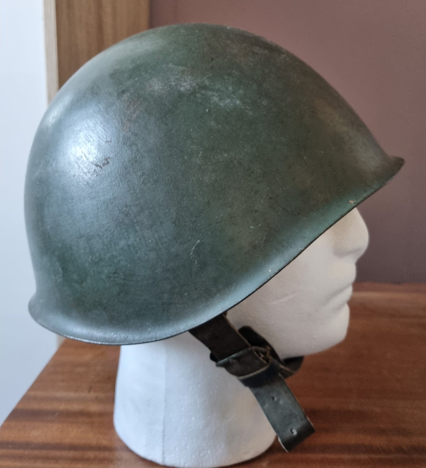 Rare WW2 Italian Experimental Rivetless M33 Helmet, Named