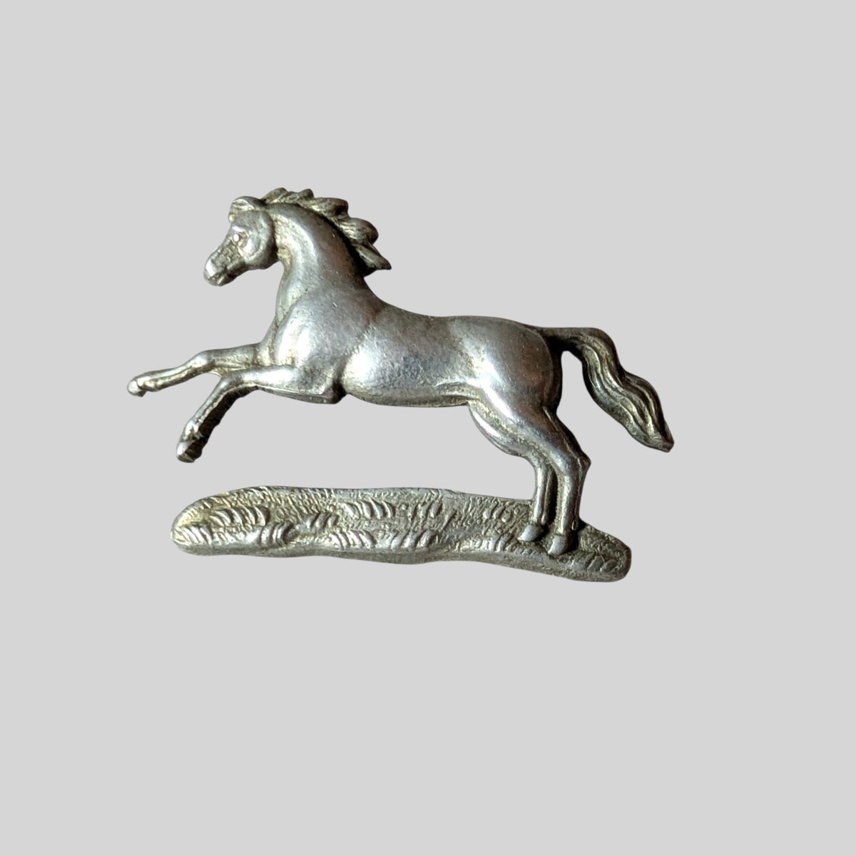 Northamptonshire Yeomanry White Metal Collar Badge