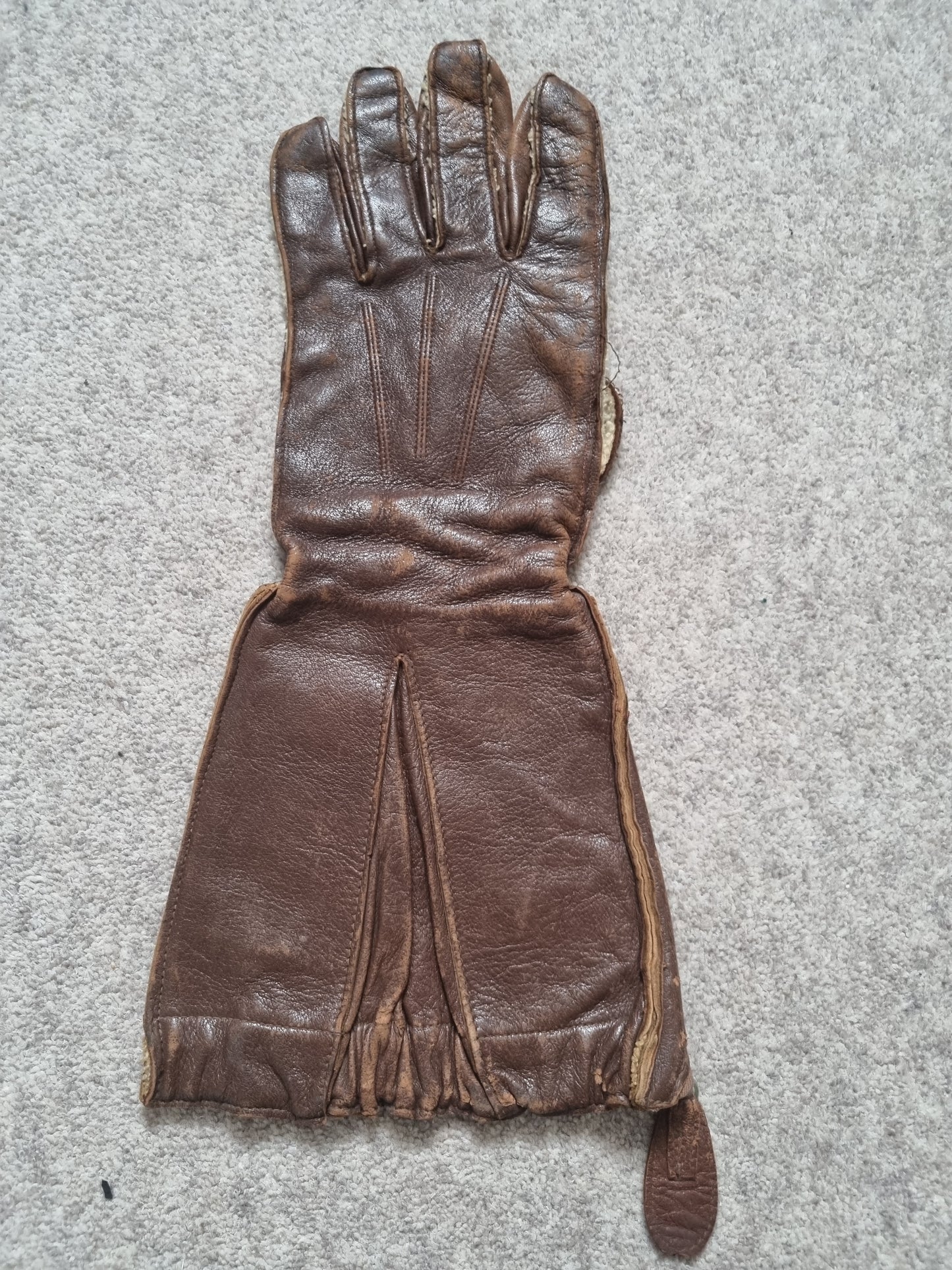 WW2 1941 Pattern RAF Flying Gloves, Air Ministry Stamped