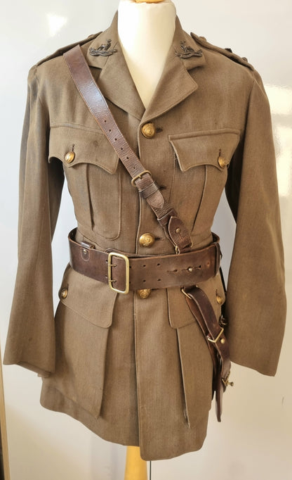 WW1 British Army Lieutenant Uniform Jacket Royal Warwickshire Regiment & Sam Browne