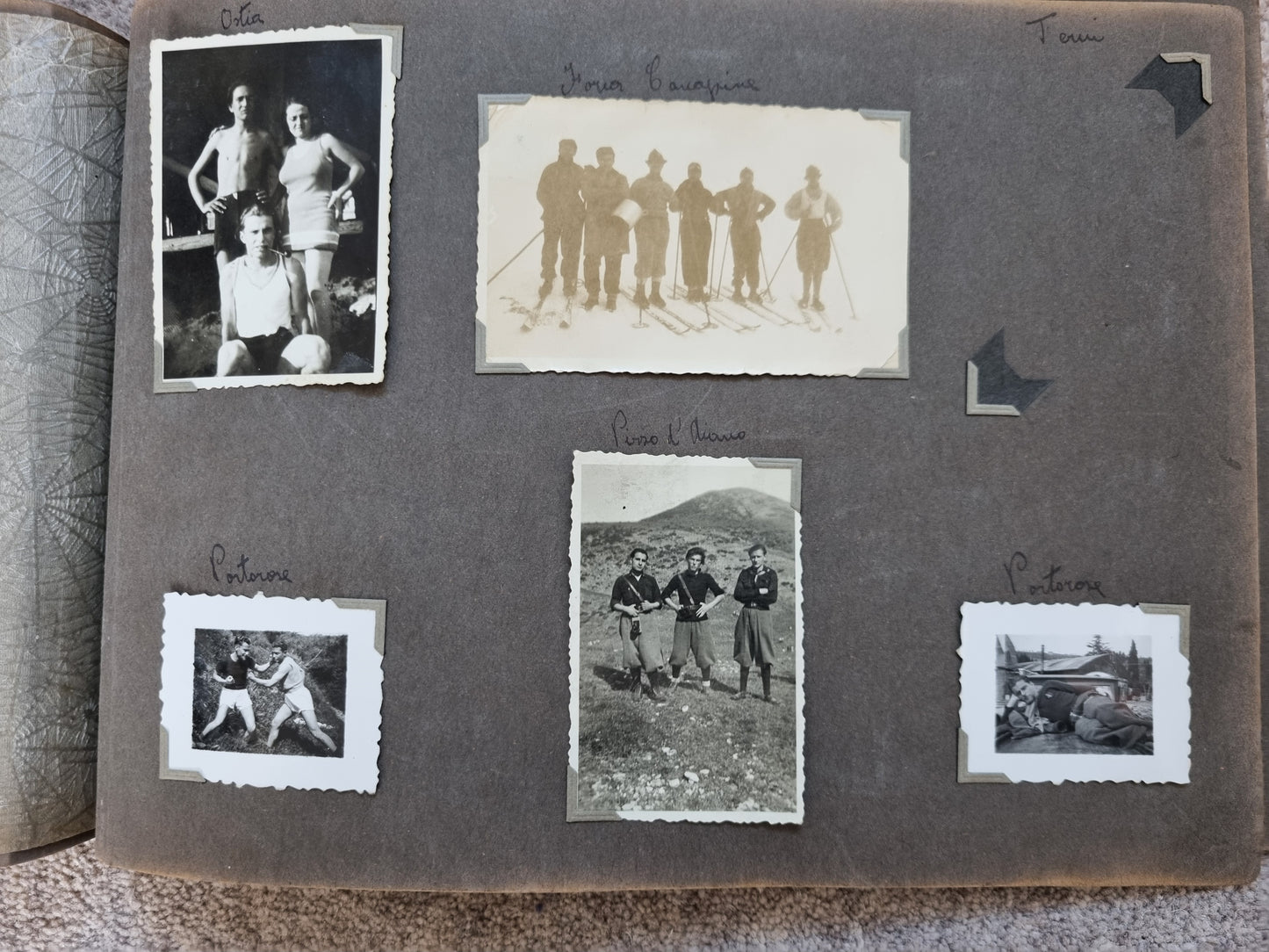 Beautiful WW2 Italian Air Force Visor Cap and Photo Album, belonging to Pompili Felice