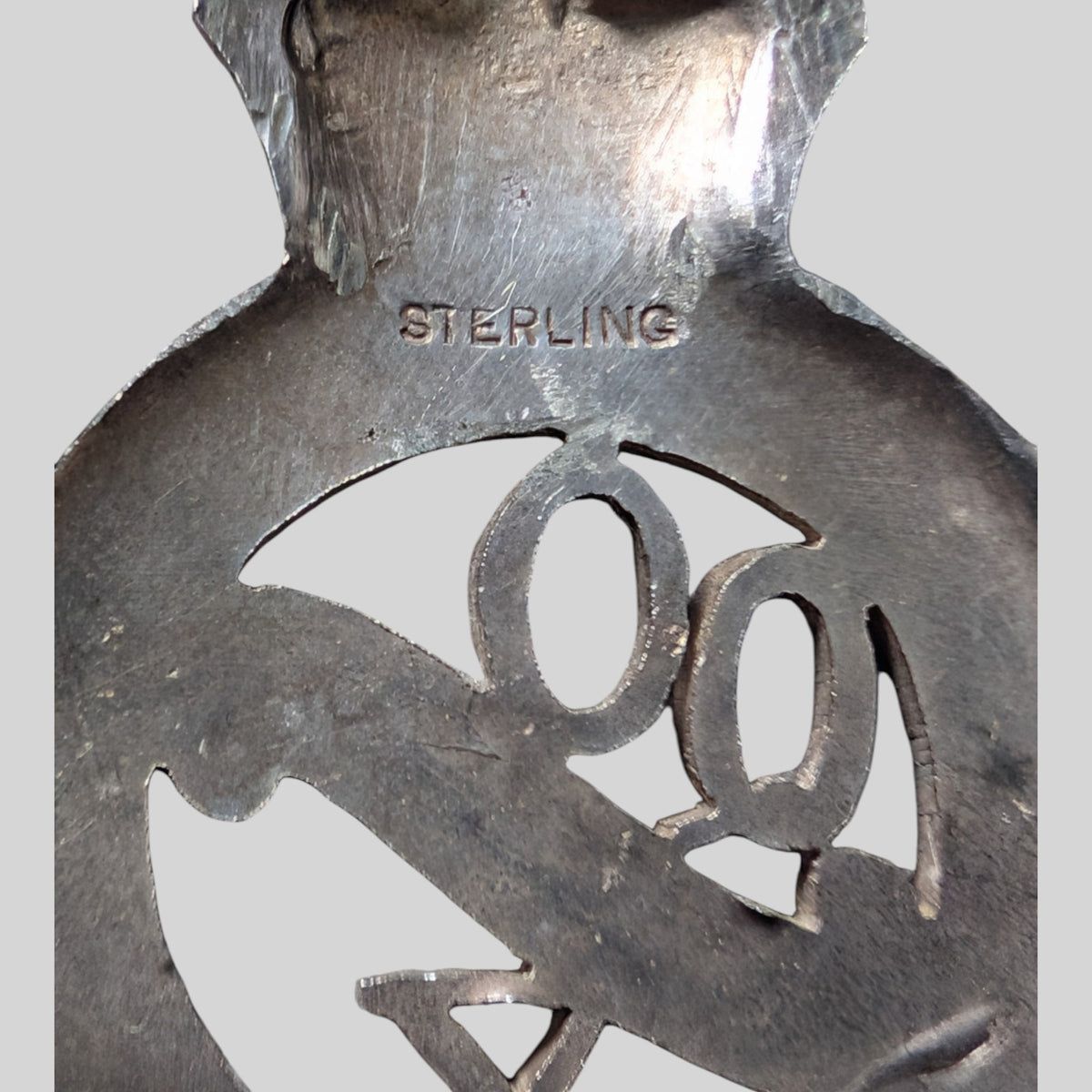 Early The Queen's Own Dorset Yeomanry Sterling Silver Cap Badge 1908-22