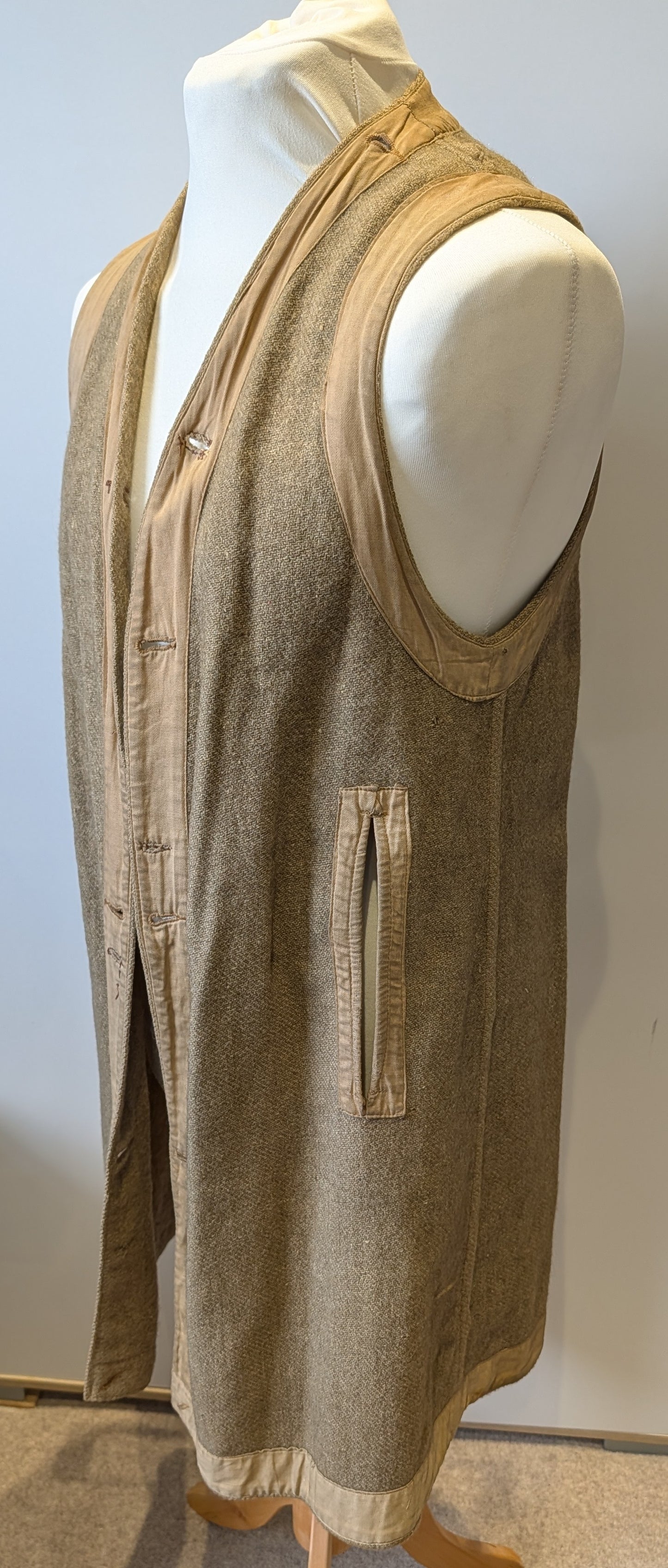 SOLD! Rare WW1 Burberry Officers Private Purchase Trench Coat with button-in Woollen Liner & Balaclava