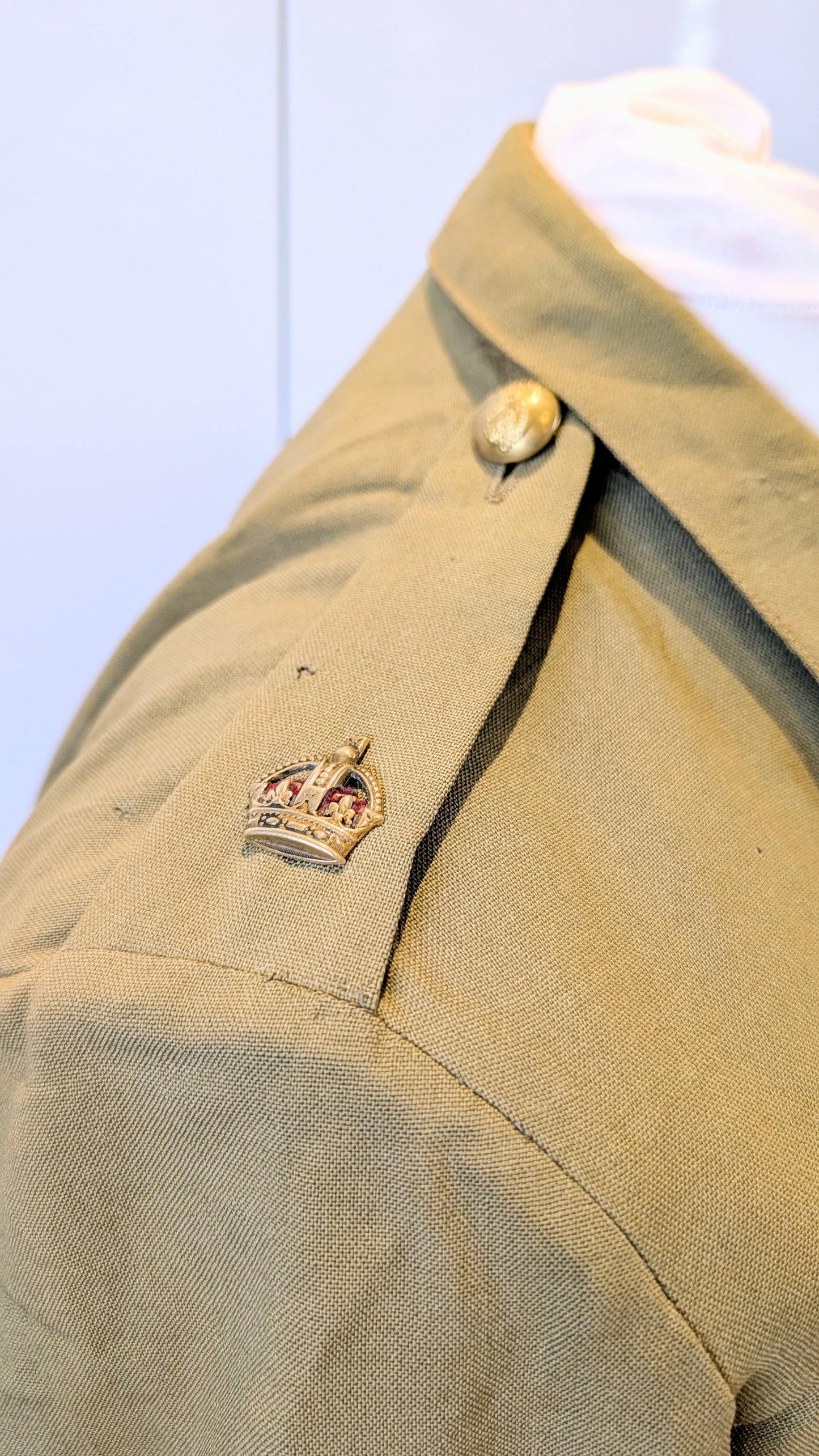 WW2 Royal Canadian Army Major's Tropical Khaki Dress Jacket, Named & dated 1942