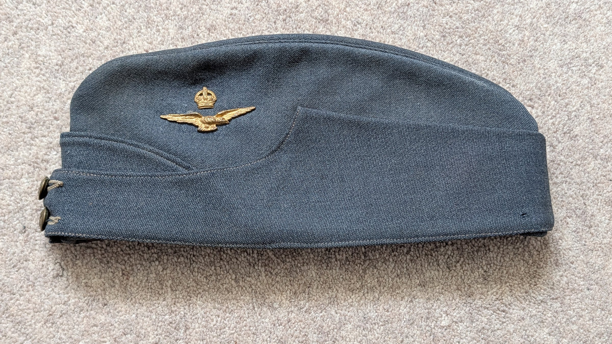 WW2 RAF Royal Air Force Officers Sidecap Dated 1944