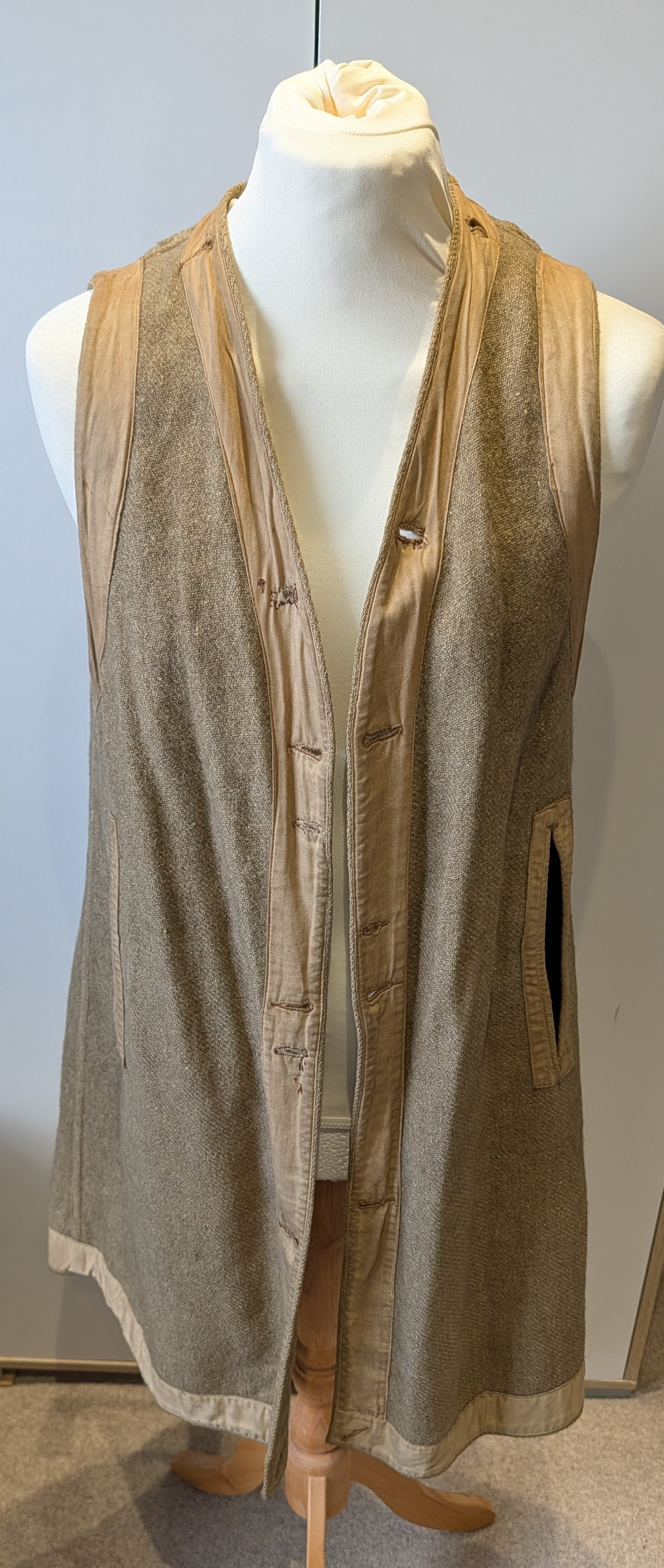 SOLD! Rare WW1 Burberry Officers Private Purchase Trench Coat with button-in Woollen Liner & Balaclava