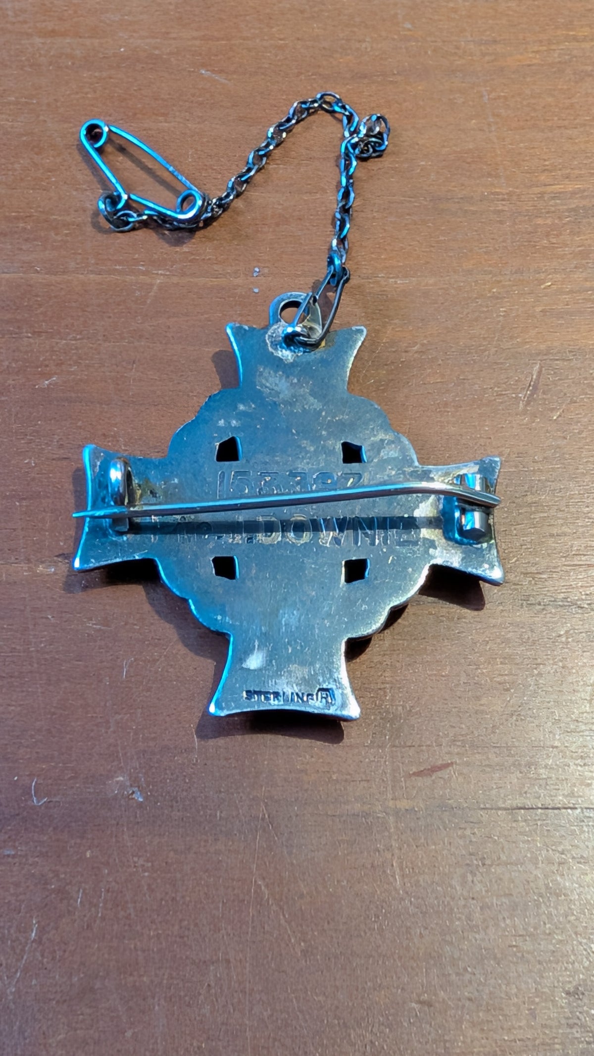 SOLD! WW1 Canadian Memorial Cross, Silver with chain 1914-18 - Pte J Downie