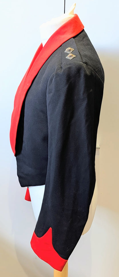 Beautiful WW1 / Interwar Yeomanry Lieutenant's Mess Jacket - Named