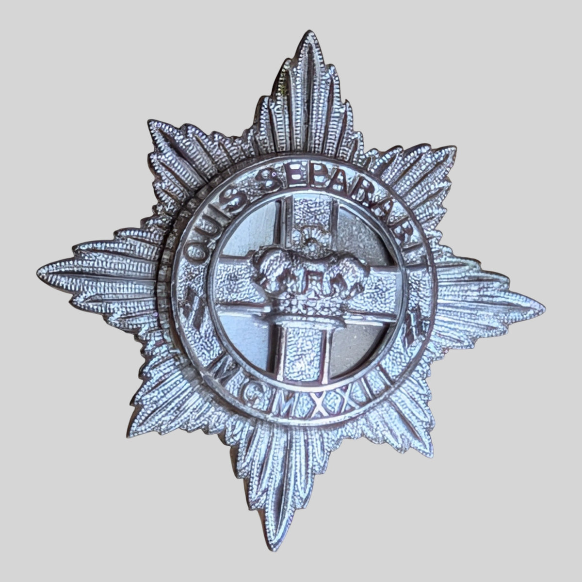 4th/7th Dragoon Guards Frosted Silvered Cap Badge