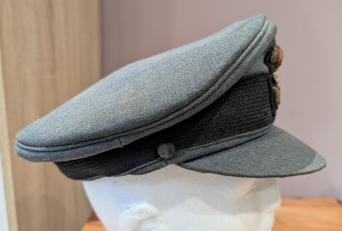 SOLD! WW2 RAF Officers Peaked Visor Cap