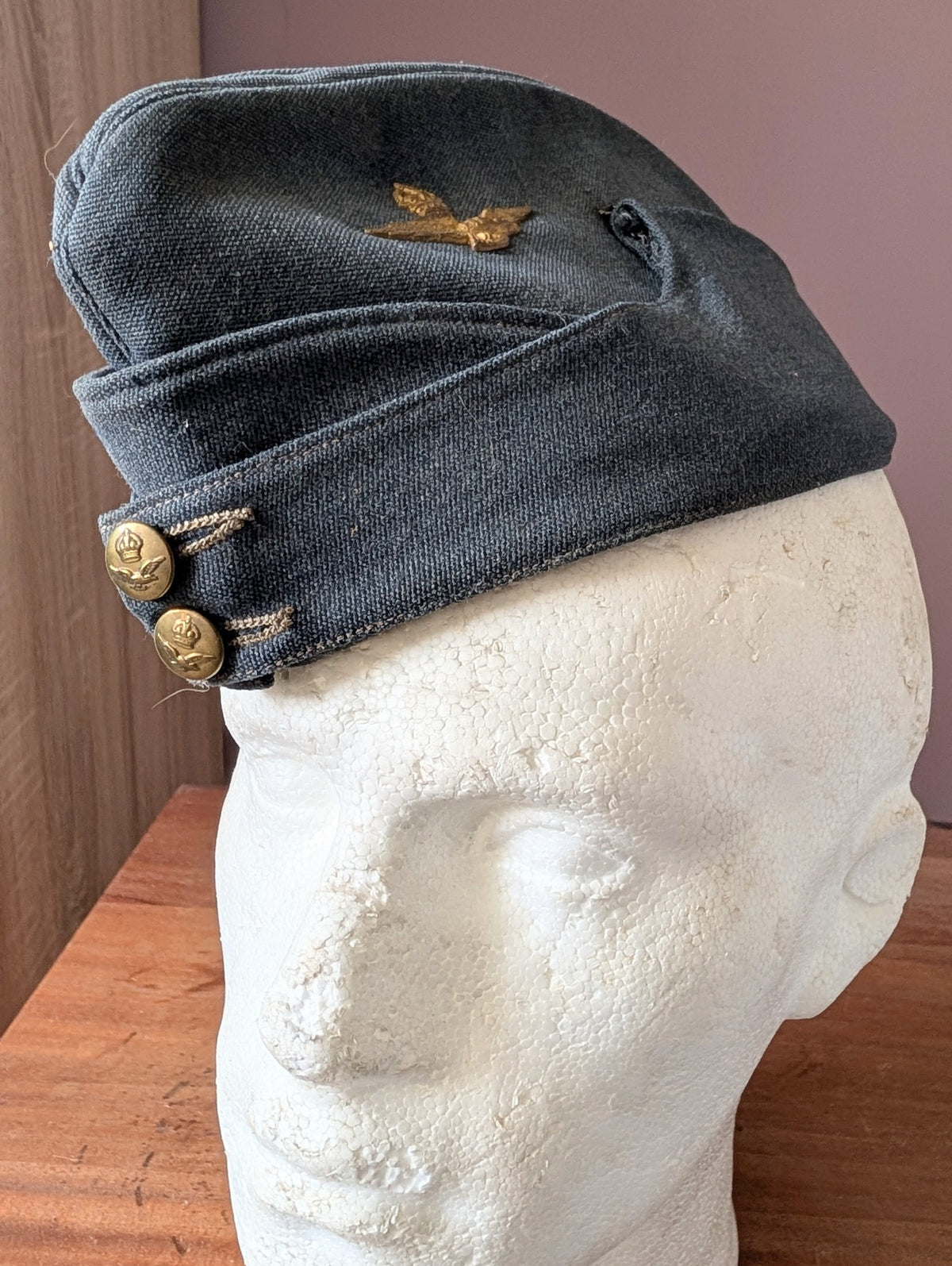 WW2 RAF Royal Air Force Officers Sidecap Dated 1944