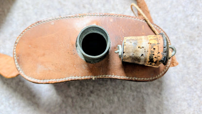 UNUSUAL & RARE WW1 BRITISH ARMY OFFICERS PRIVATE PURCHASE WATER BOTTLE LEATHER COVERED