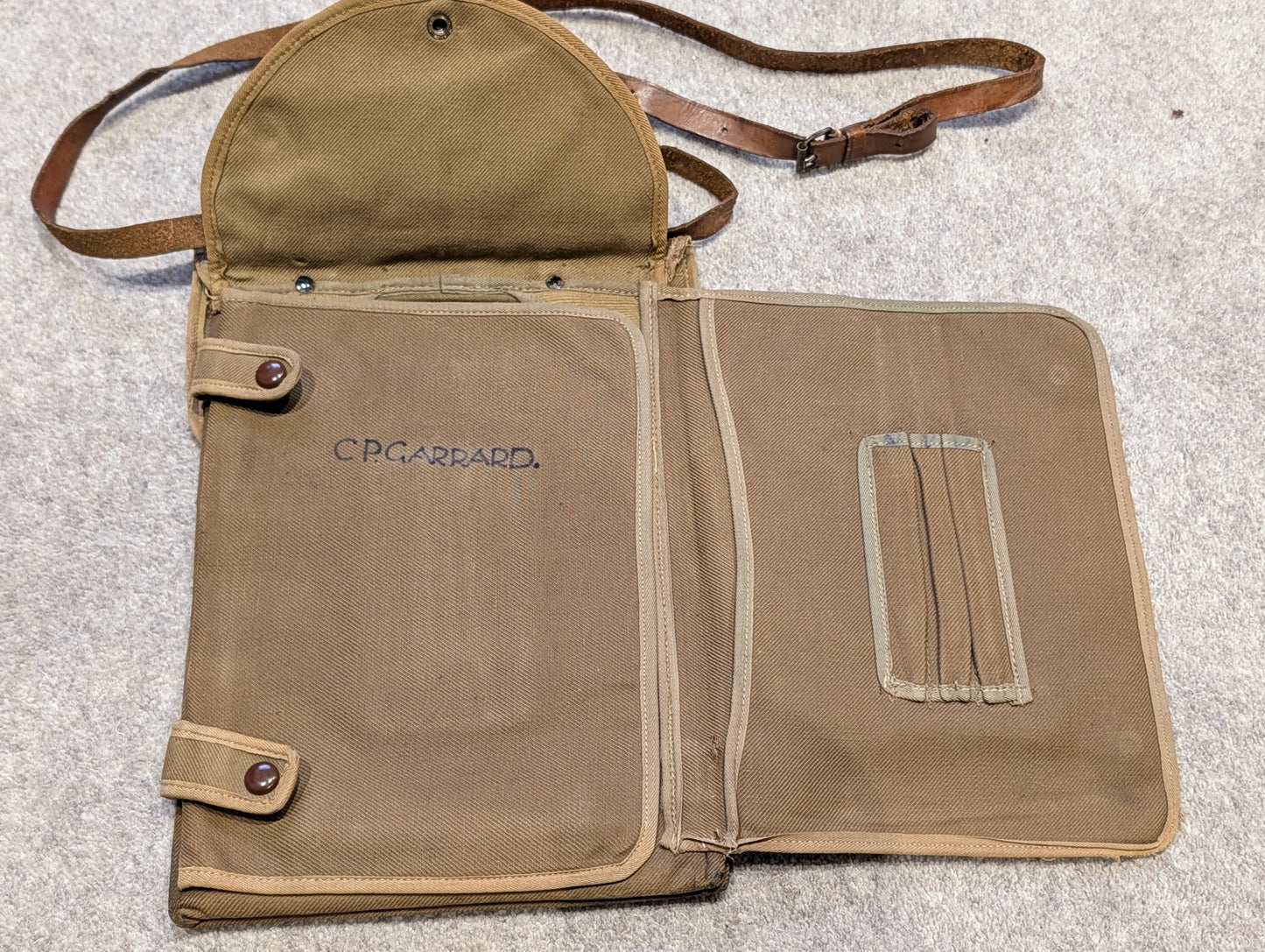 SOLD! WW1 BRITISH ARMY OFFICERS MAP CASE WITH LEATHER CARRY STRAP NAMED TO MILITARY CROSS WINNER C P GARRARD
