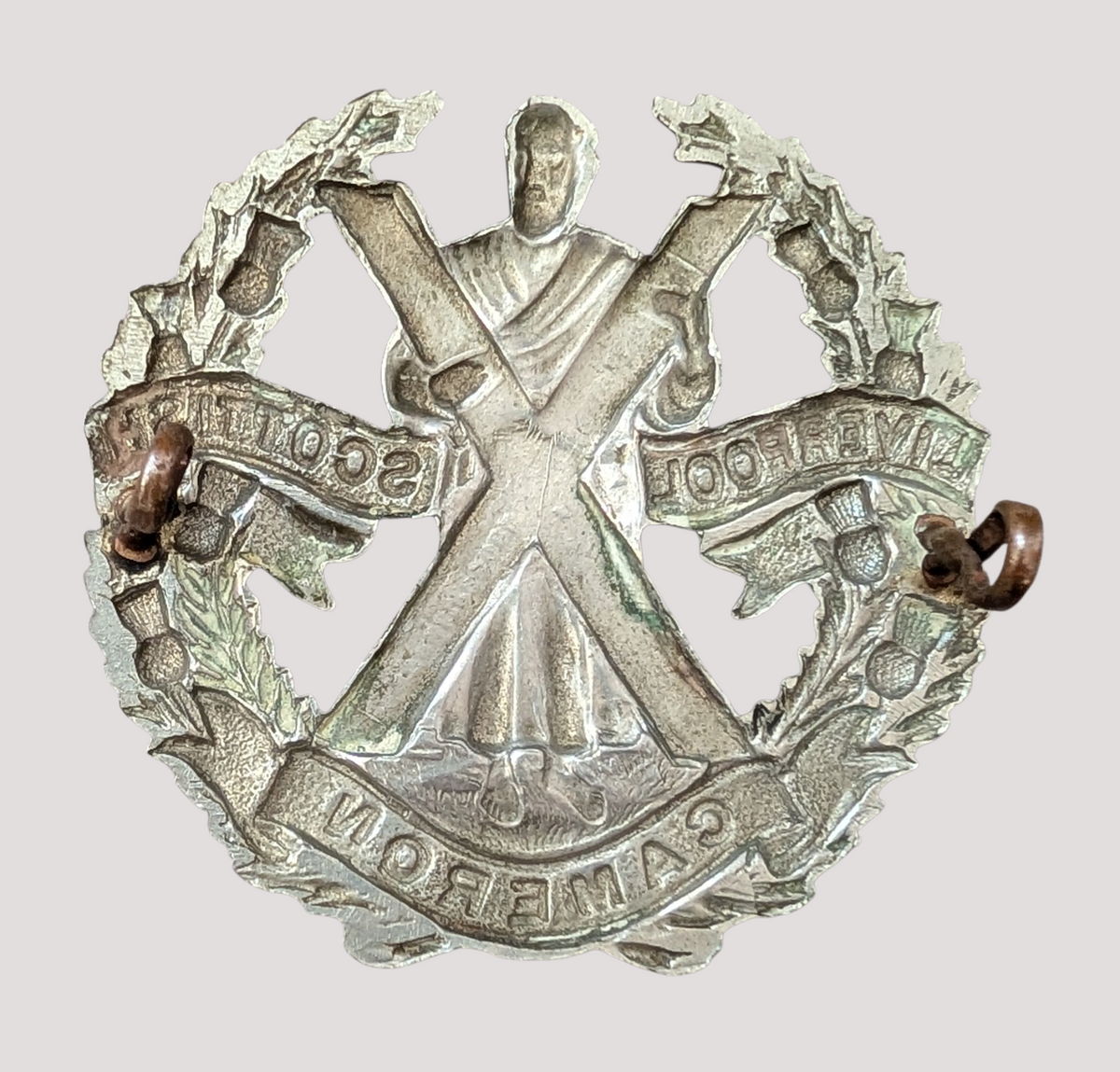 Officer's Silver Liverpool Scottish Cameron Highlanders Glengarry Badge Post 1937