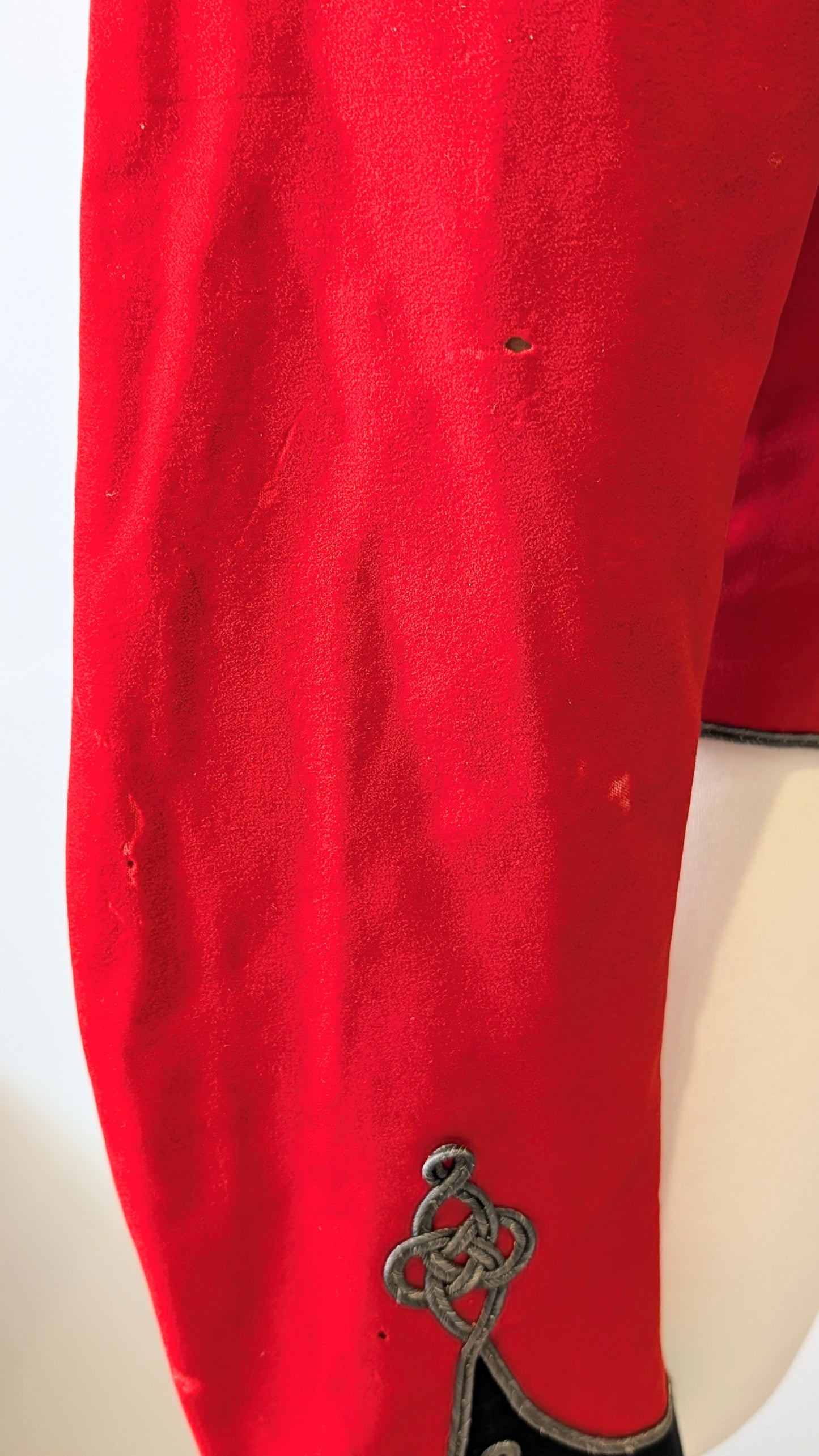 Victorian Royal Fusiliers Lieutenant's Scarlet Undress Shell Jacket
