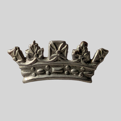 WW1 Royal Irish Fusiliers 2 Part Bimetal Cap Badge