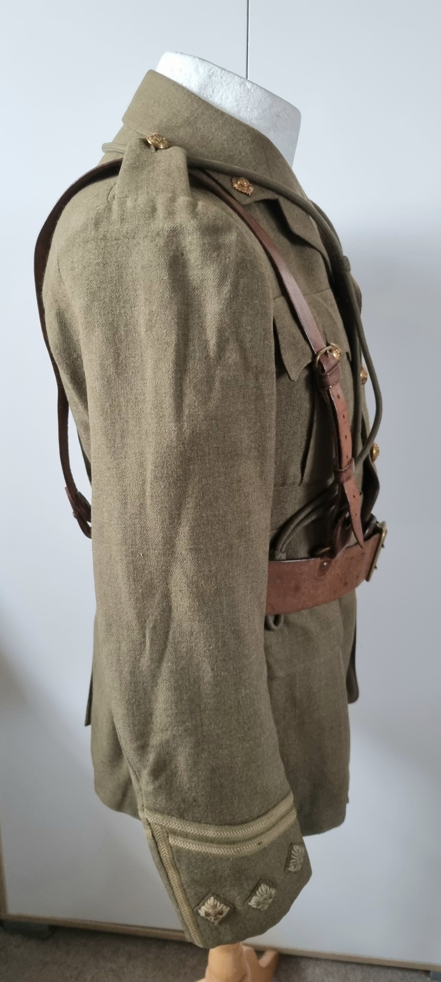 WW1 Royal Scots Uniform Cutaway Cuff Rank Jacket Trews Glengarry & Sam Browne