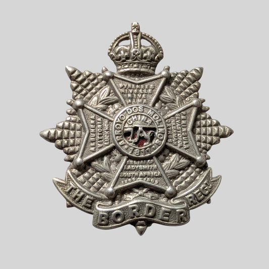 The Border Regiment Kings Crown Cap Badge