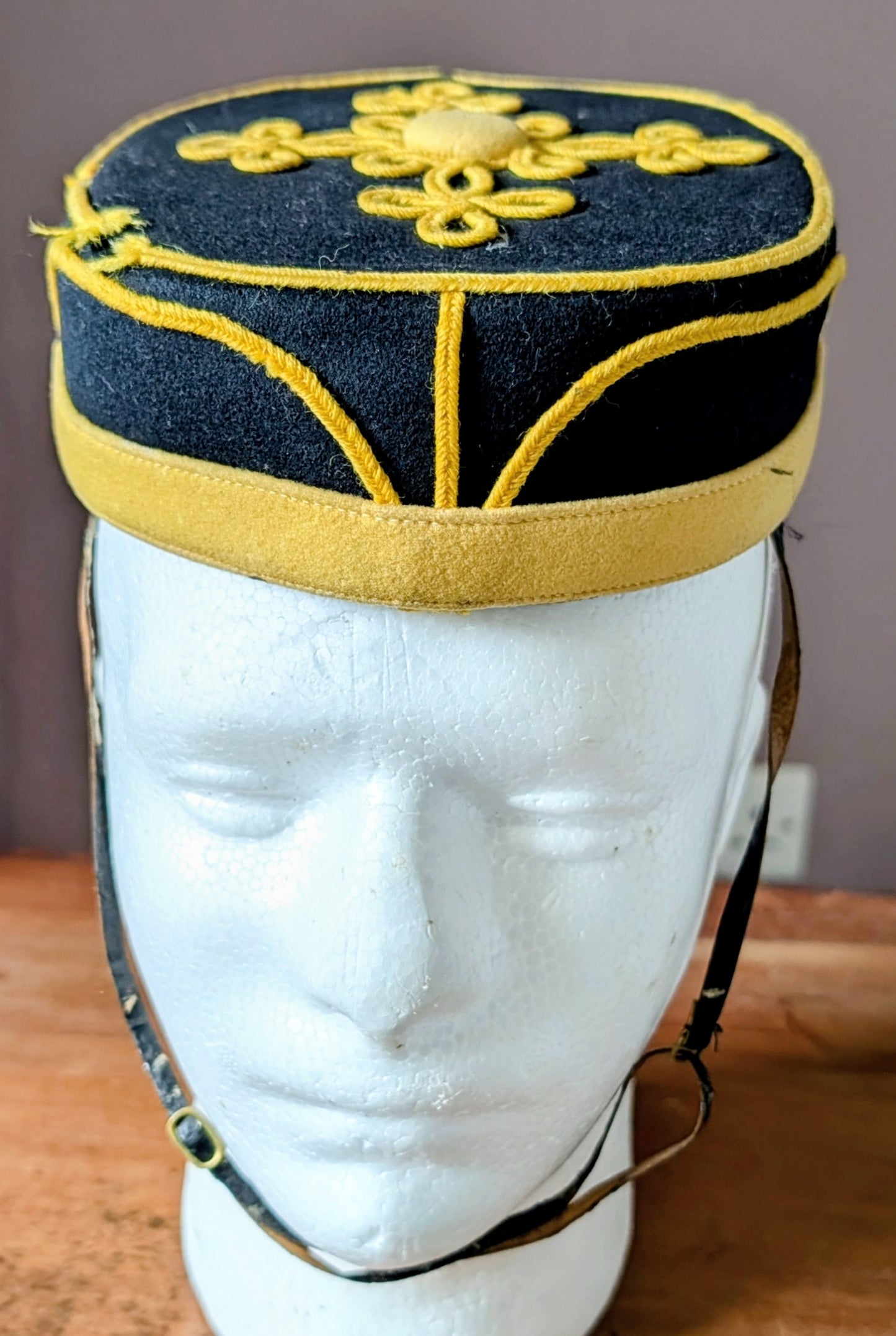 Rare Victorian Yeomanry Hussars Other Ranks Pill Box hat & Chinstrap