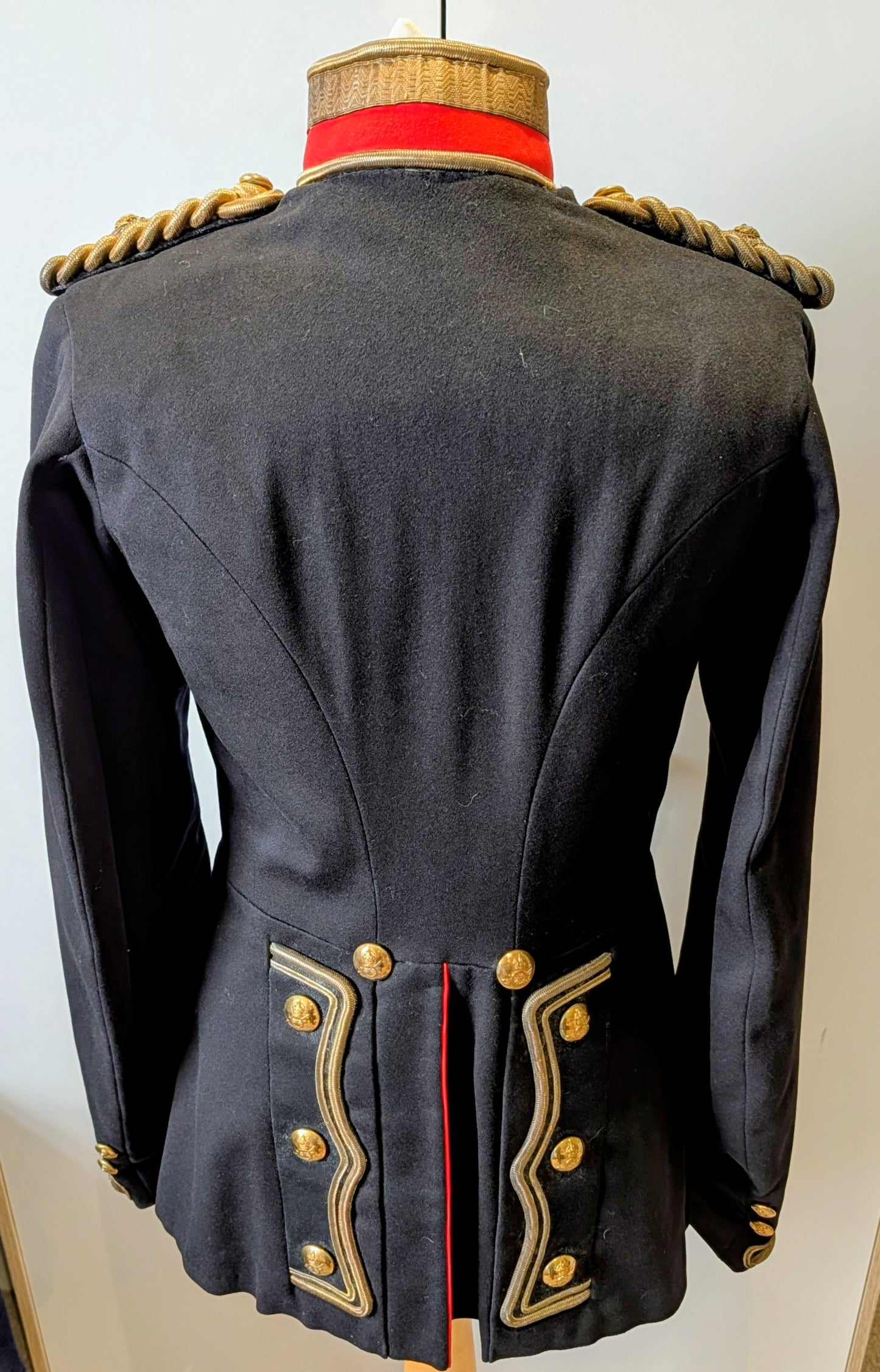 Interwar British Army Royal Artillery 2nd Lieutenant Dress Uniform Jacket