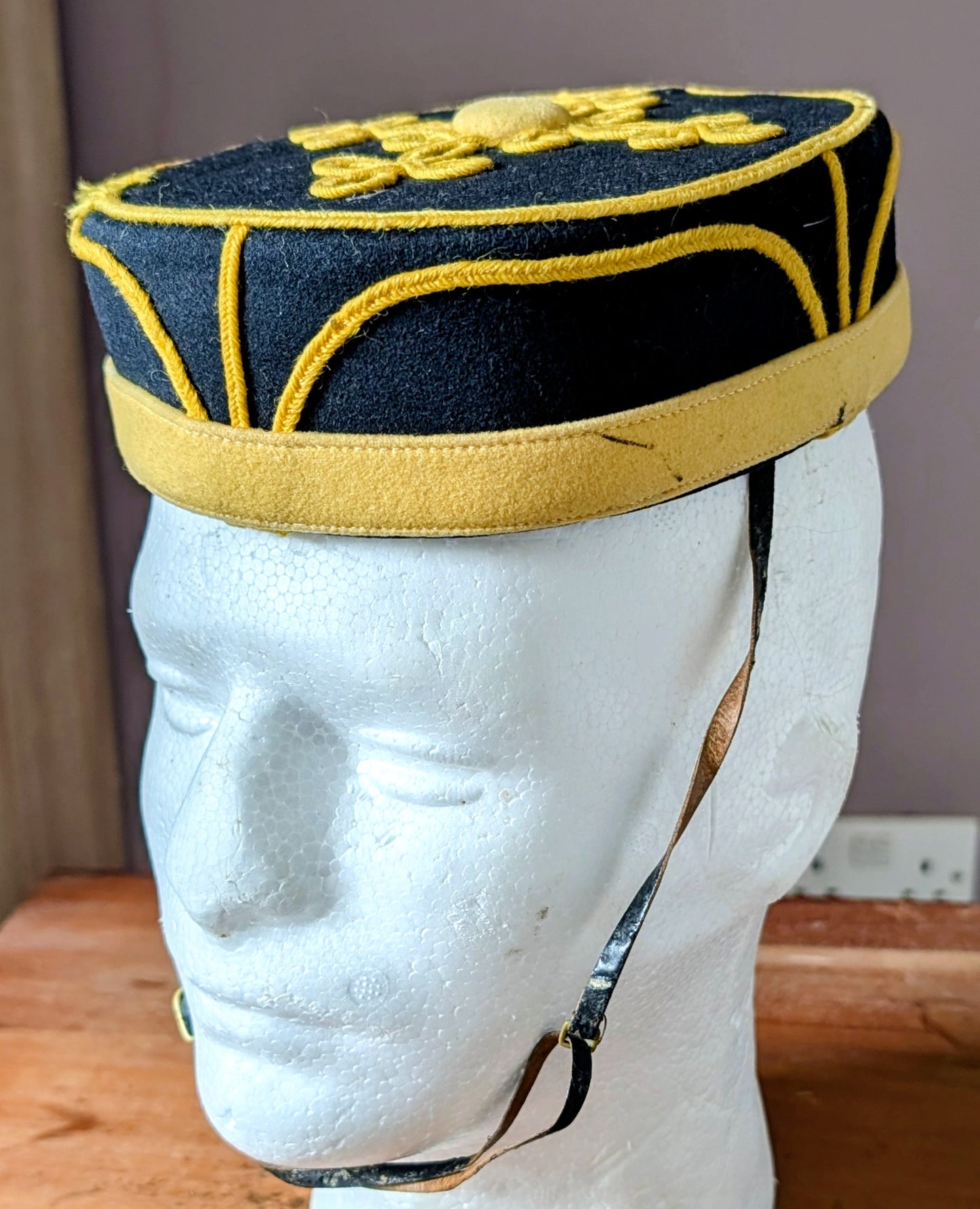 Rare Victorian Yeomanry Hussars Other Ranks Pill Box hat & Chinstrap
