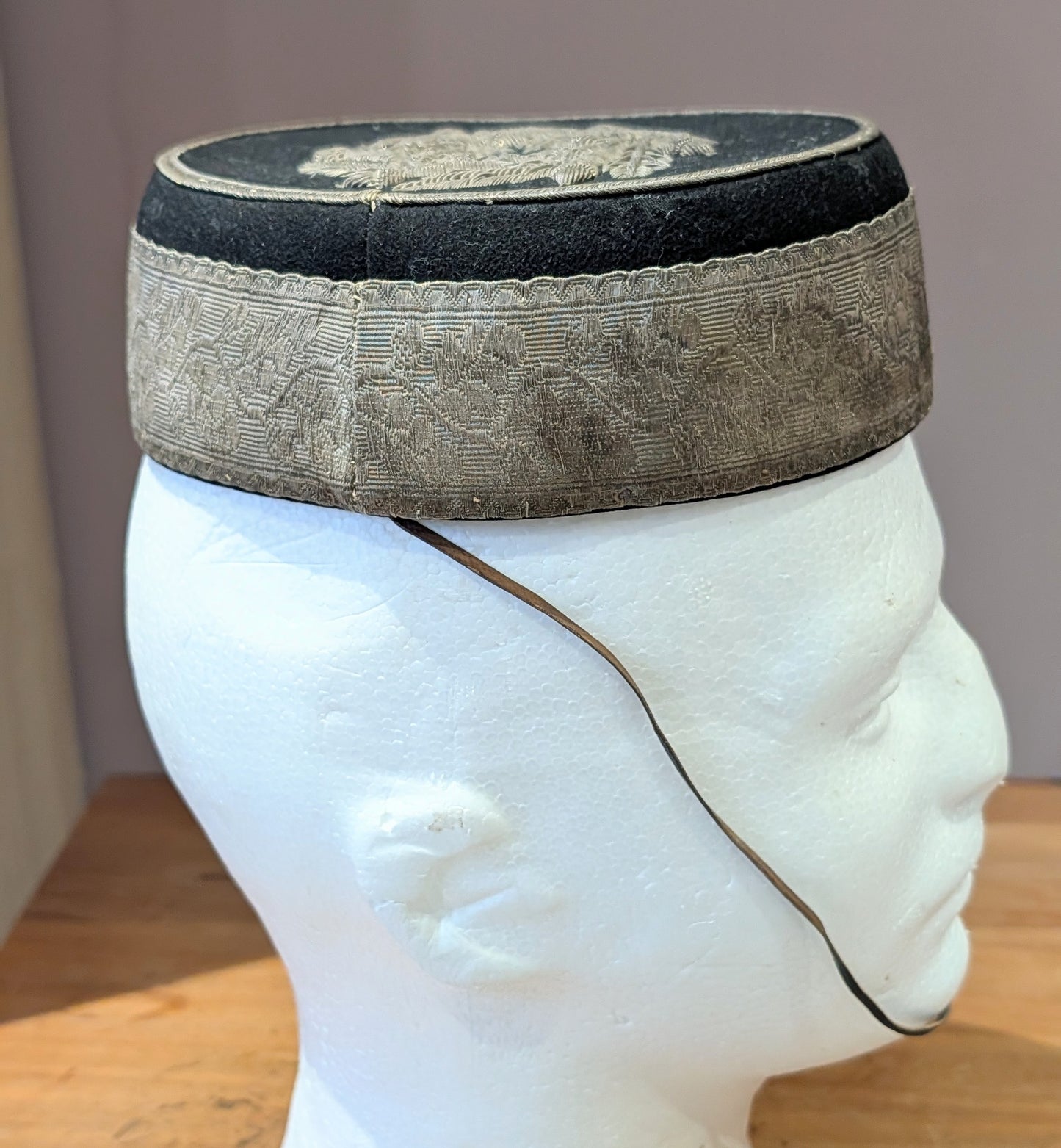 Victorian Worcestershire Hussars Yeomanry Pill Box hat With Chinstrap