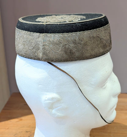 Victorian Worcestershire Hussars Yeomanry Pill Box hat With Chinstrap