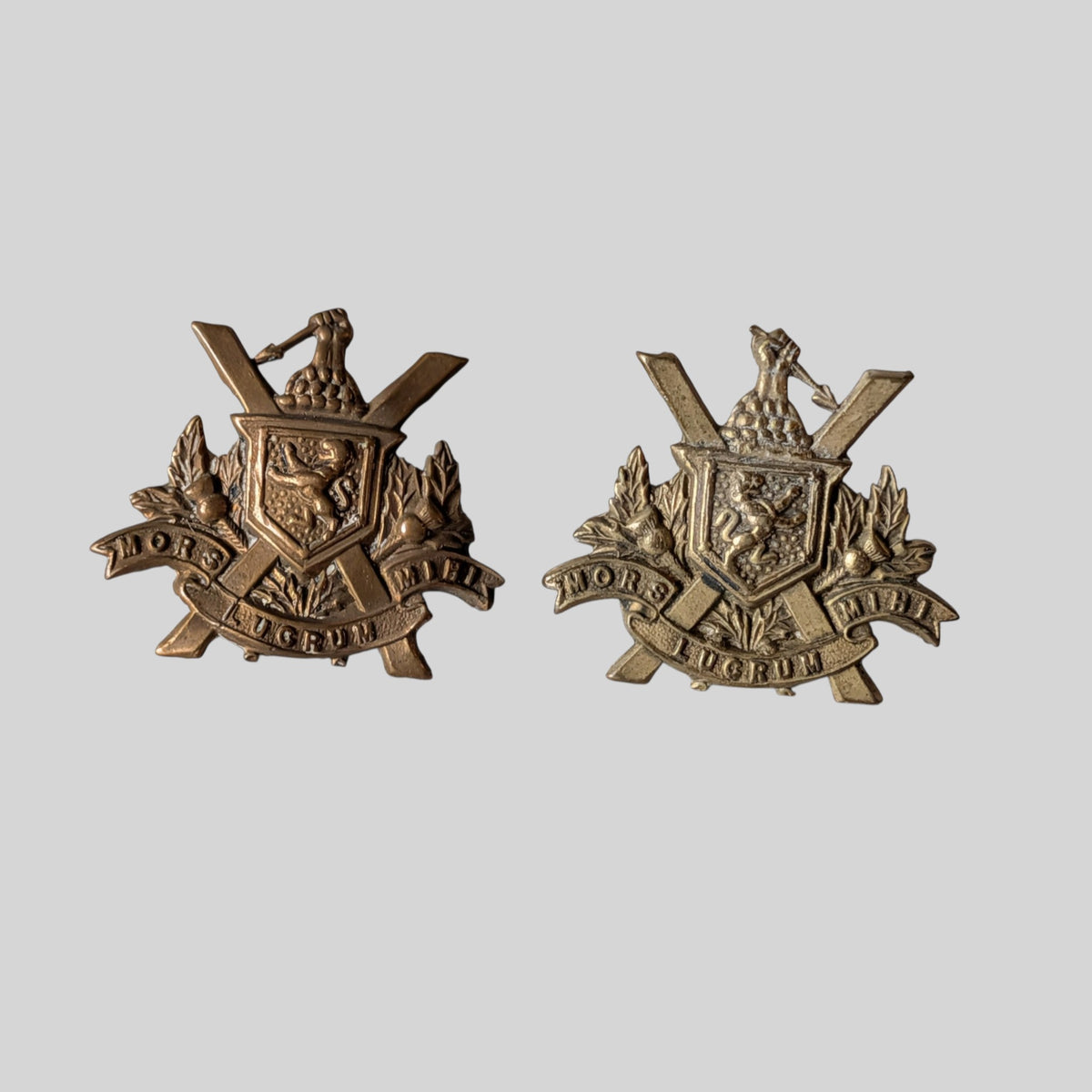 WW1 Era 4th South African Cape Town Highlanders Brass Collar Badge Pair