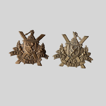WW1 Era 4th South African Cape Town Highlanders Brass Collar Badge Pair