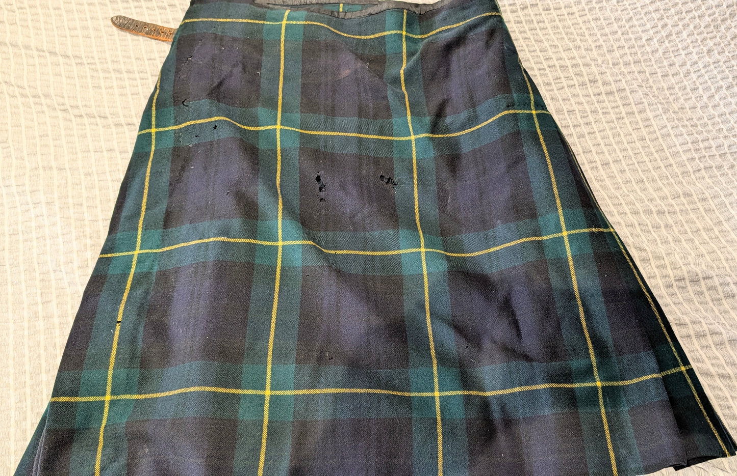 Pre WW1 Gordon Highlanders Majors Cutaway Cuff Rank Jacket, Glengarry & Kilt attributed to Major Robert Walter Purvis 3rd Bn Gordon Highlanders