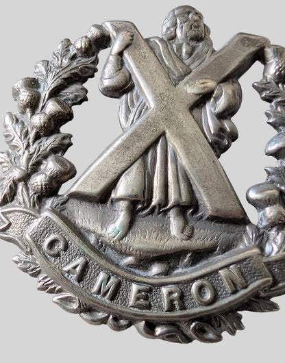 WW2 Era Cameron Highlanders White Metal Cap Glengarry Badge
