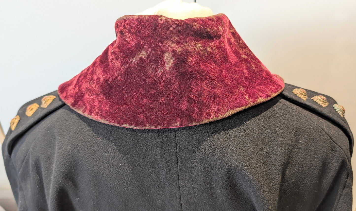 Rare Edwardian 11th Hussars Officers Cloak & Cape To C H G Mulholland DSO OBE