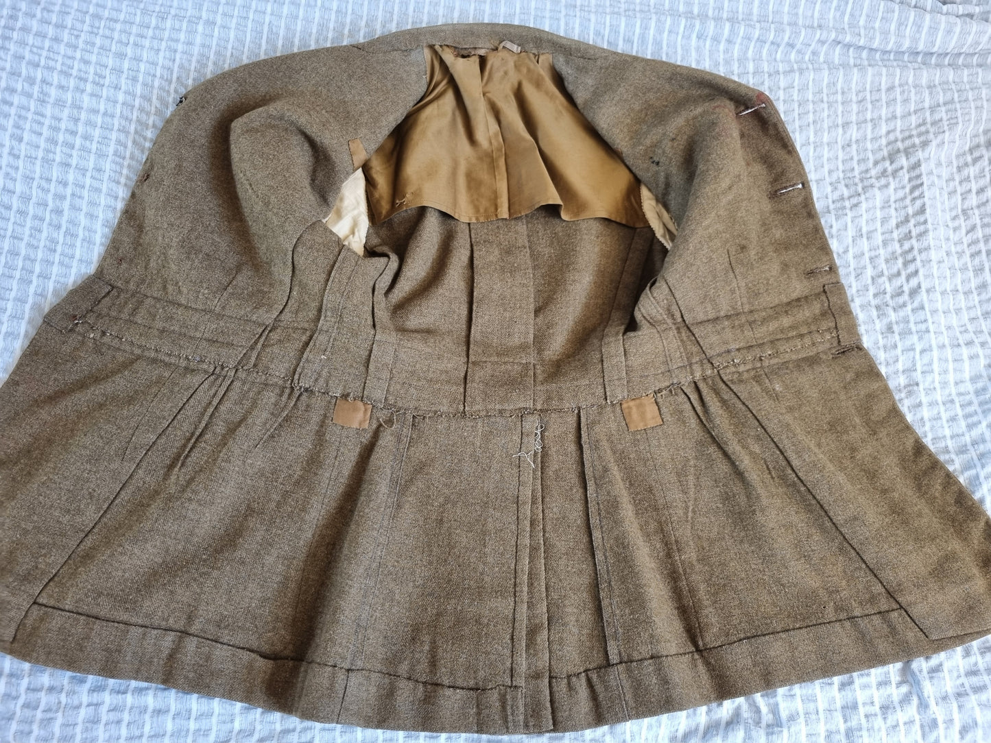 SOLD! WW1 British Army 2nd Lieutenant Uniform Jacket Durham Light Infantry