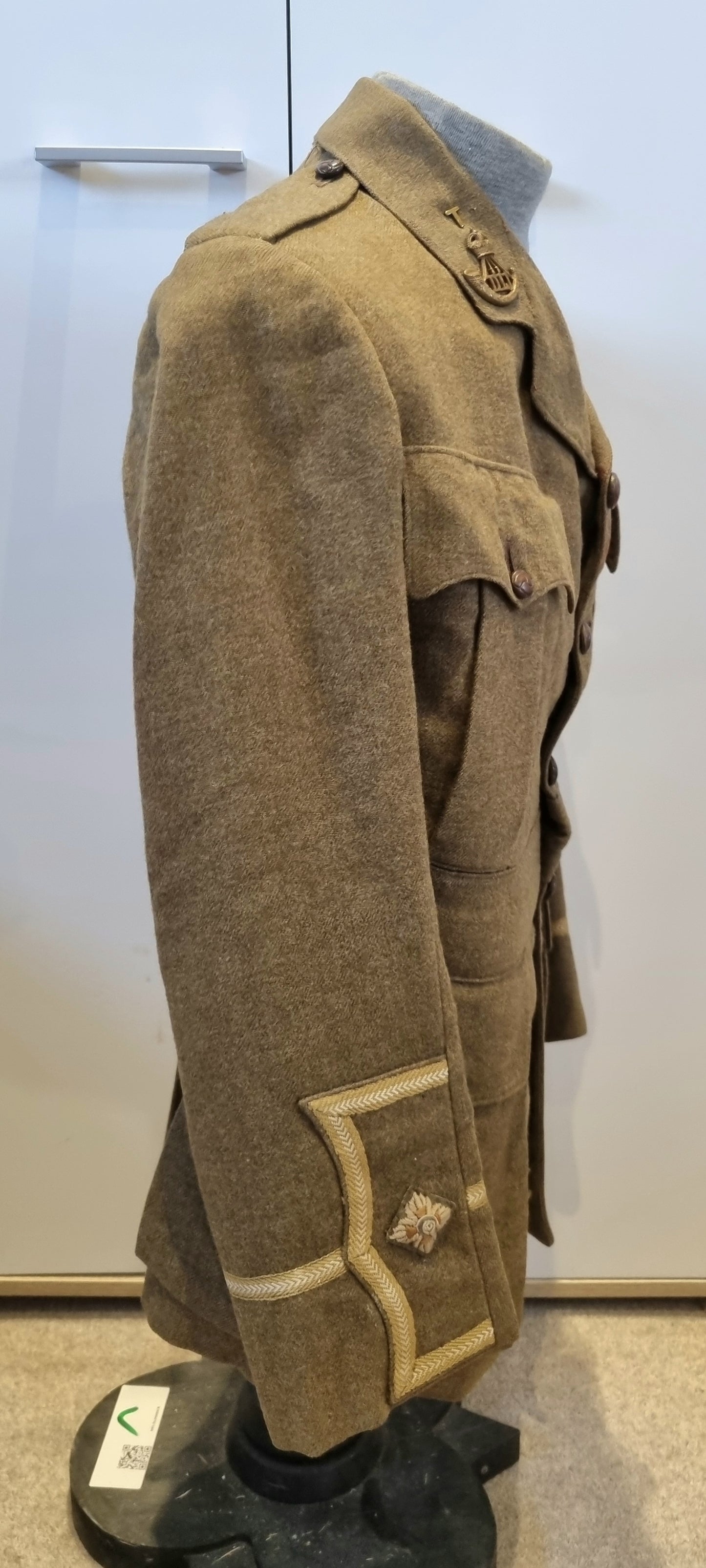SOLD! WW1 British Army 2nd Lieutenant Uniform Jacket Durham Light Infantry