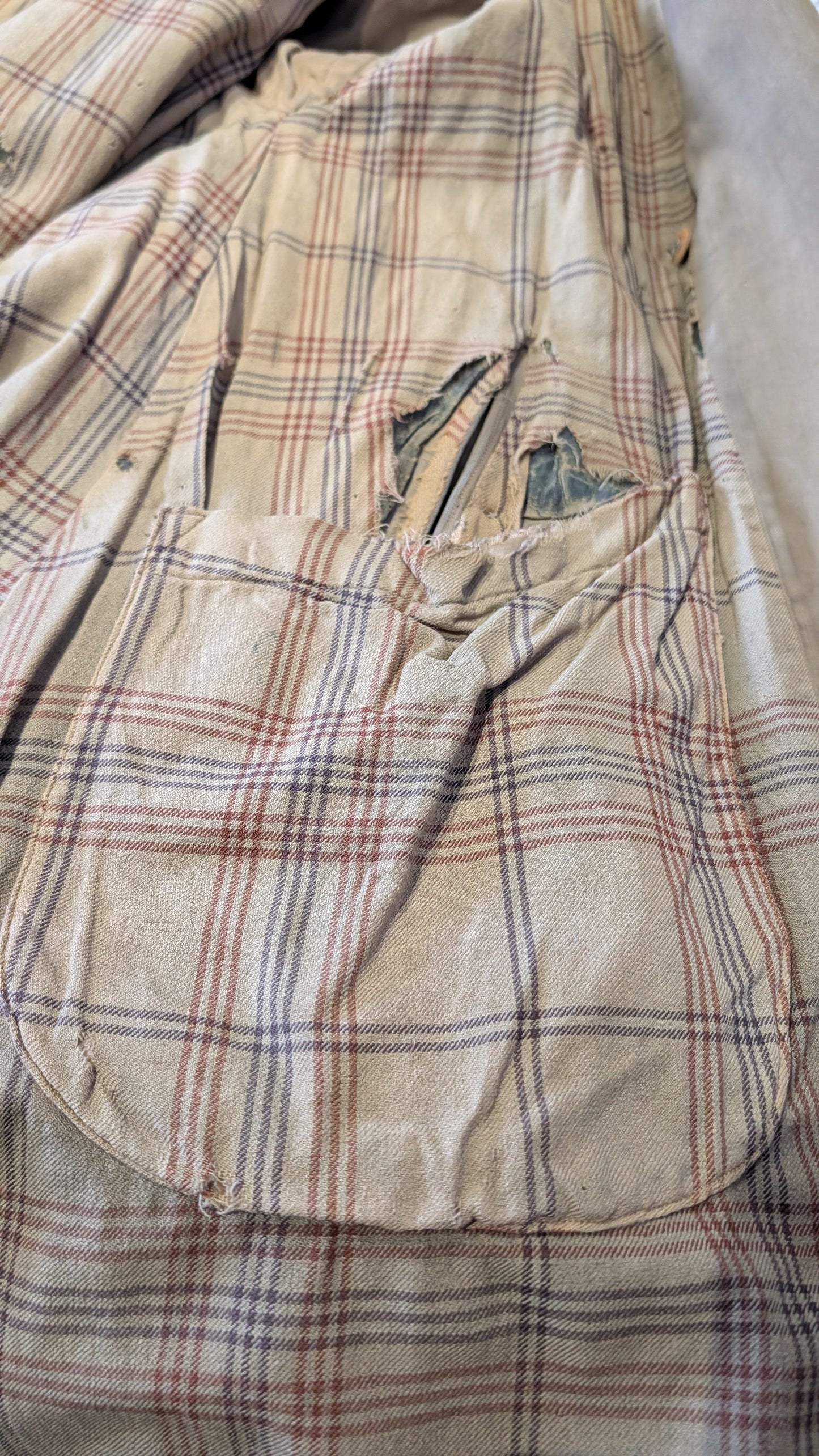 SOLD! Rare WW1 Burberry Officers Private Purchase Trench Coat with button-in Woollen Liner & Balaclava