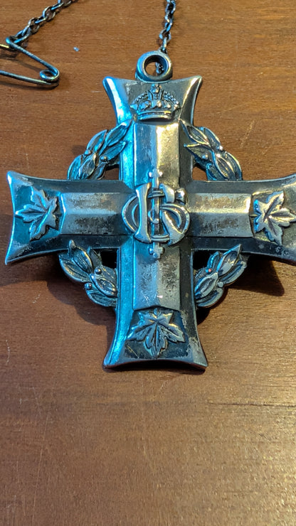 SOLD! WW1 Canadian Memorial Cross, Silver with chain 1914-18 - Pte J Downie