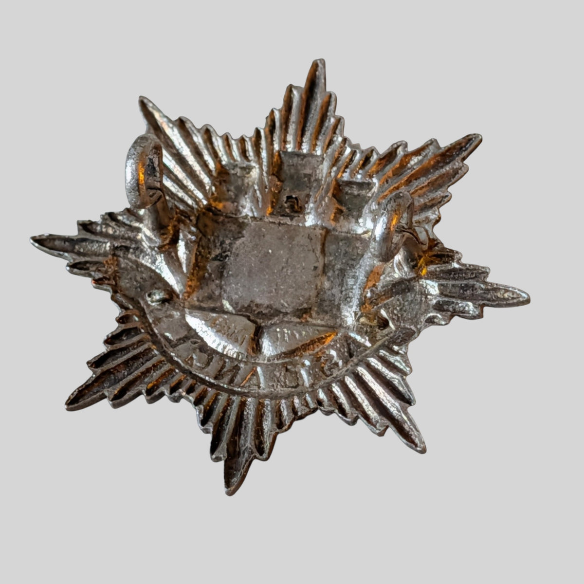 East Anglian Brigade Officers Silvered & Gilt Cap Badge 1958-69