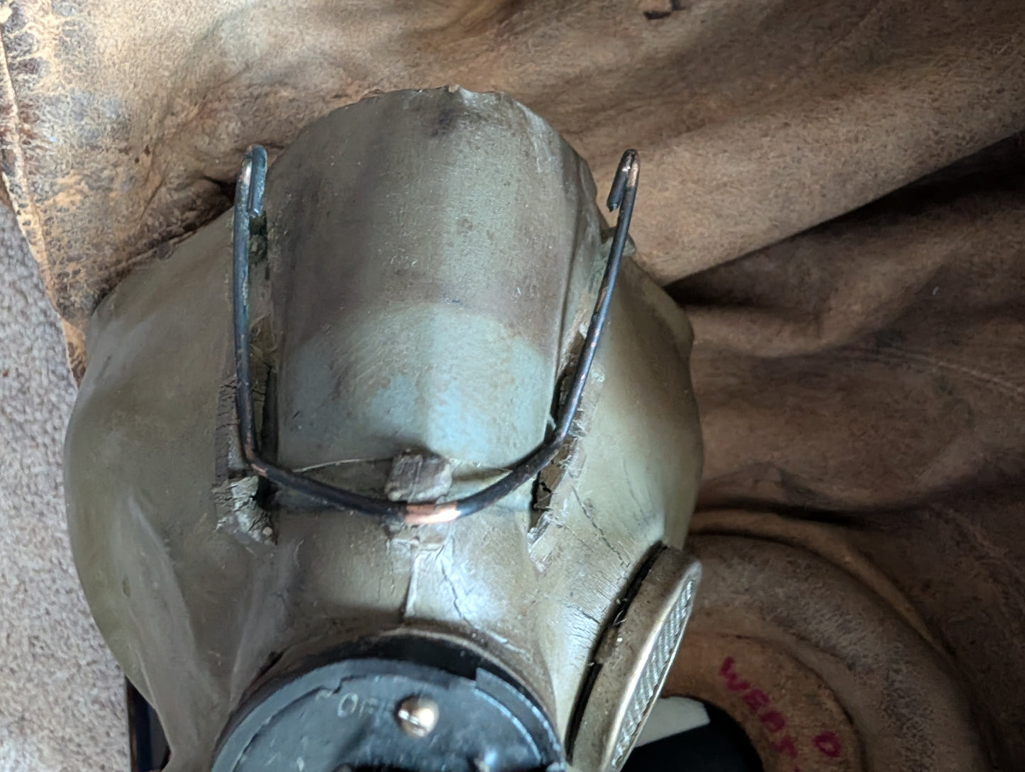 WW2 RAF TYPE C FLYING HELMET, RECEIVERS & WIRING LOOM + TYPE H MASK