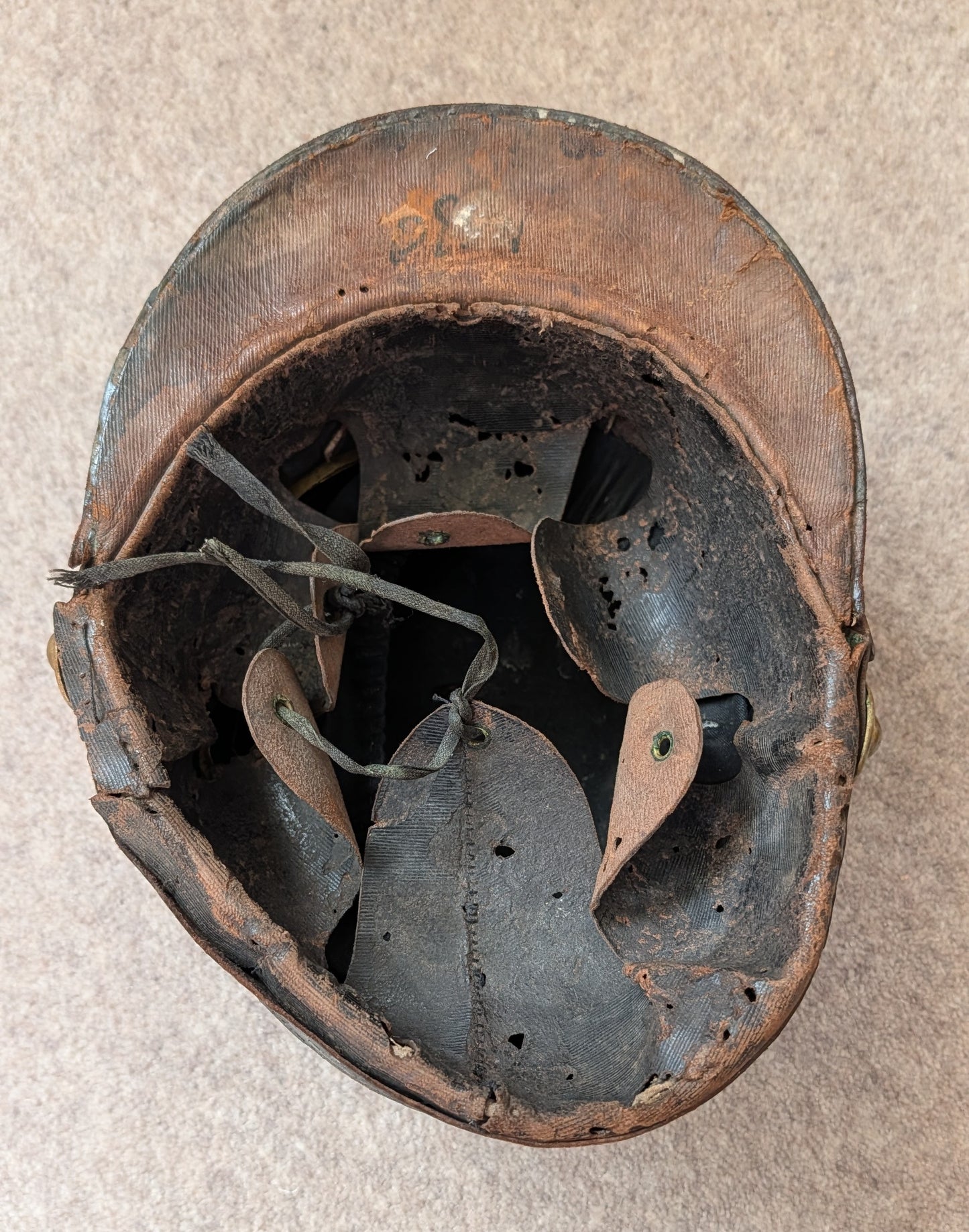 Early 20th Century French Republican Guard Shako With Feather Plume