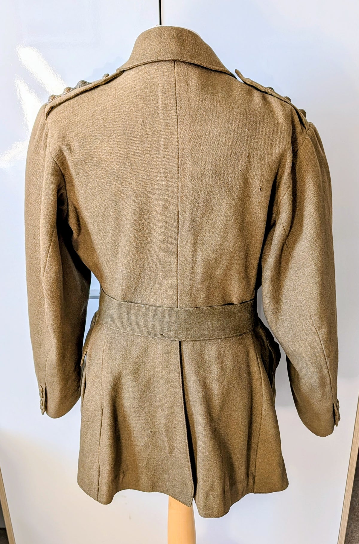 SOLD! WW1 British Army Captains Jacket Coldstream Guards - William M Beckwith DSO