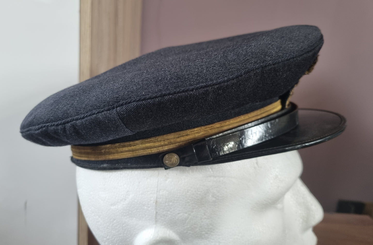 Beautiful WW2 Italian Air Force Visor Cap and Photo Album, belonging to Pompili Felice
