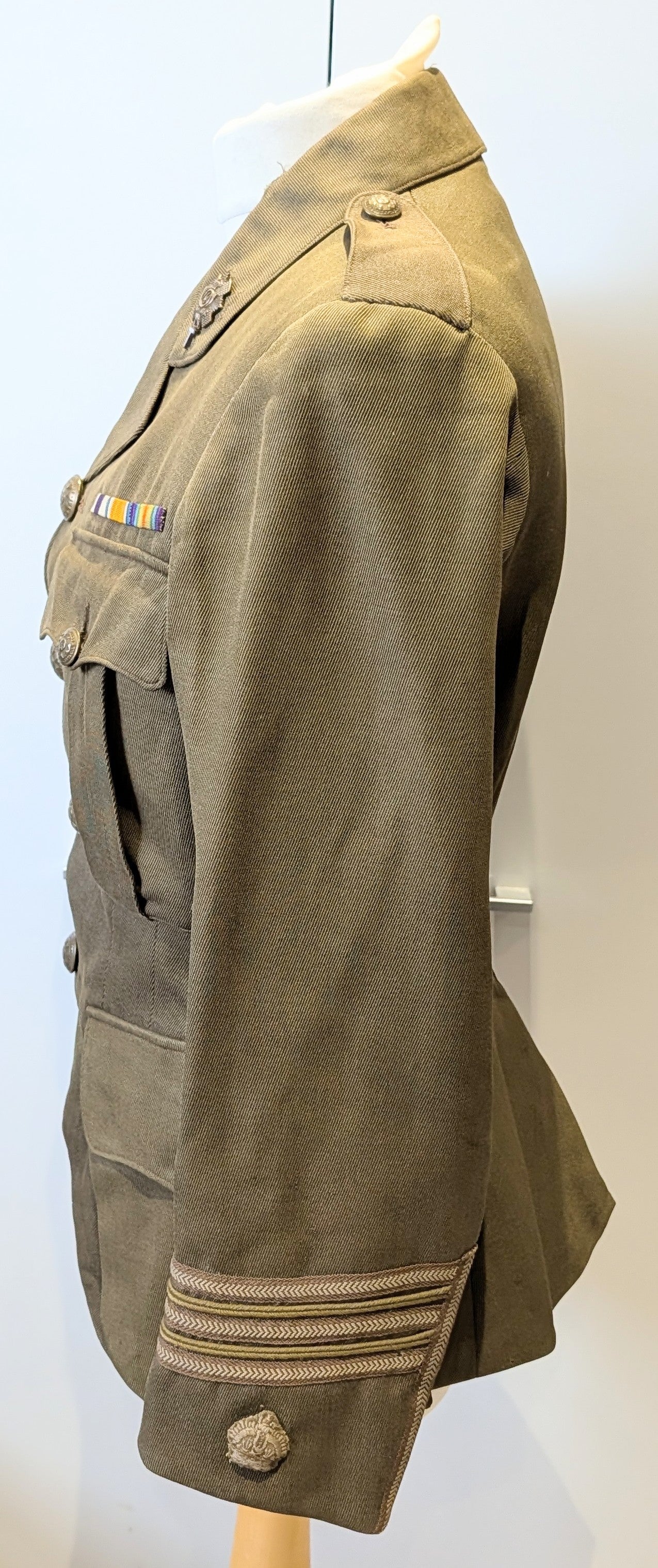 Fantastic WW1 9th Bn Glasgow Highlanders HLI Territorial Major's Cutaway Cuff Rank Jacket to an MC Winner