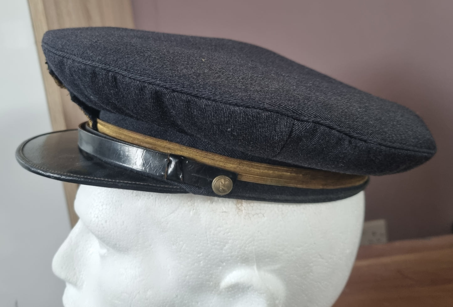 Beautiful WW2 Italian Air Force Visor Cap and Photo Album, belonging to Pompili Felice
