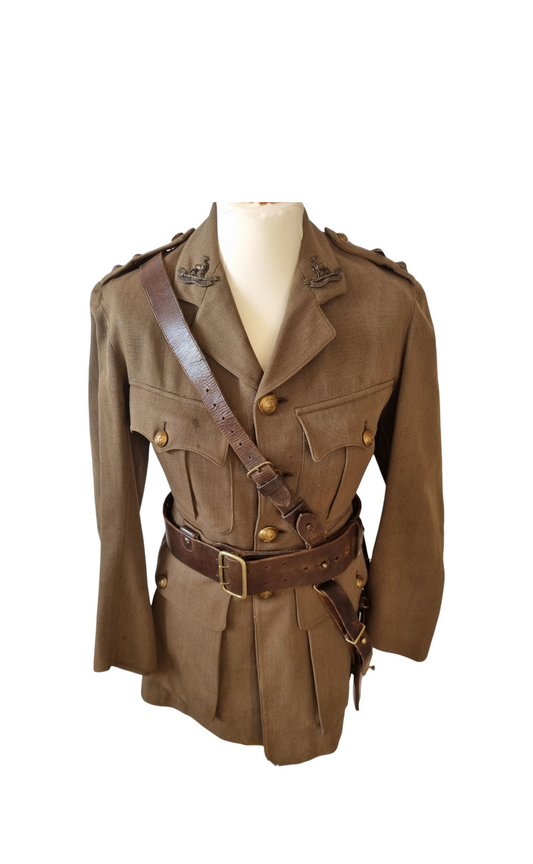 WW1 British Army Lieutenant Uniform Jacket Royal Warwickshire Regiment & Sam Browne