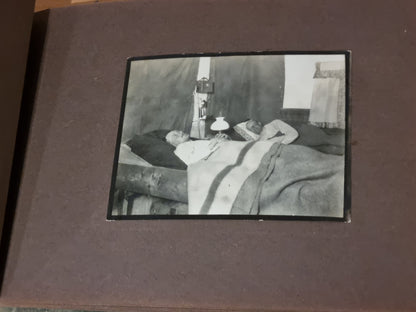 SOLD! WW1 German Army Soldier's Photo Album - 47 Photos + 7 Memorials