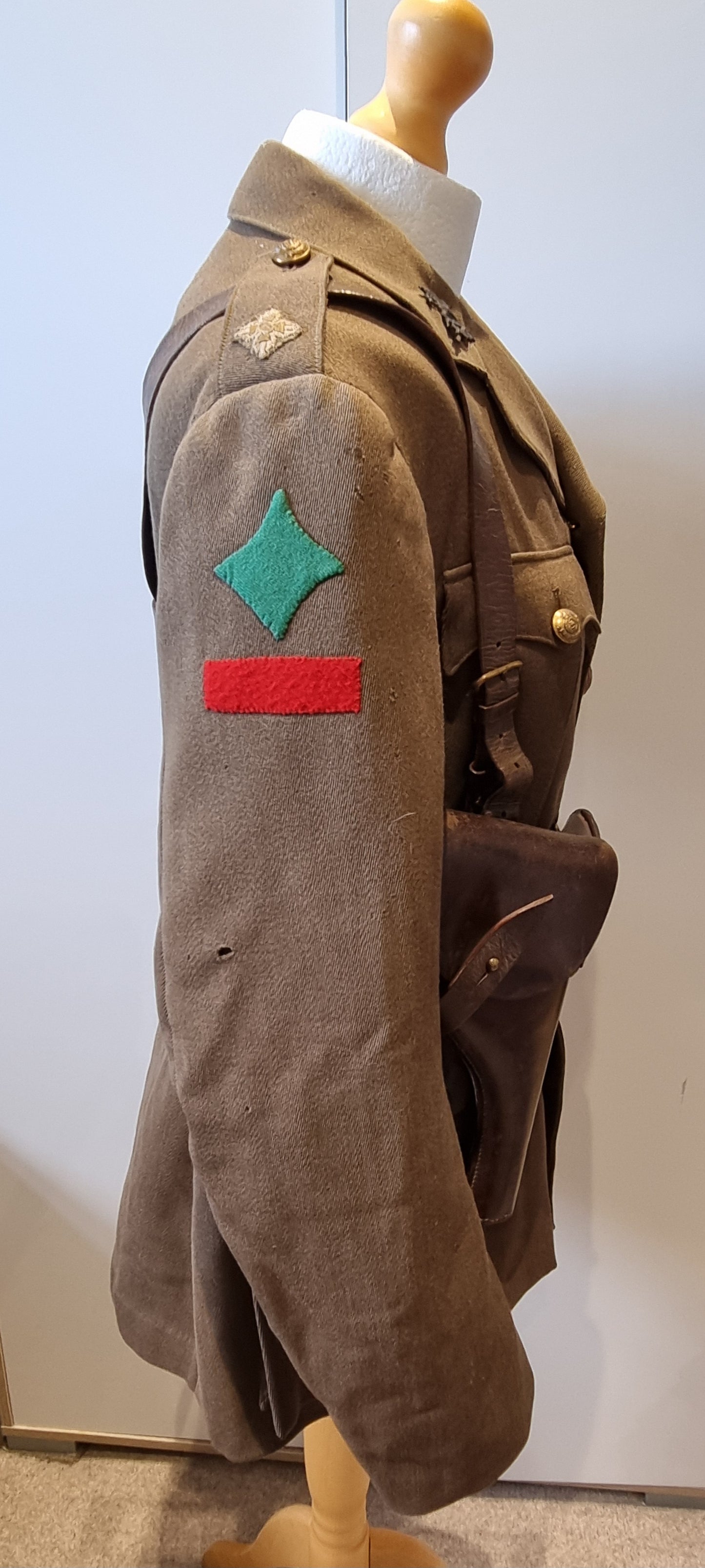 Unique WW1 Uniform Collection to KIA 2nd Lieutenant Arthur Henry Webb 8th Battalion, Royal East Kent Regiment (The Buffs)
